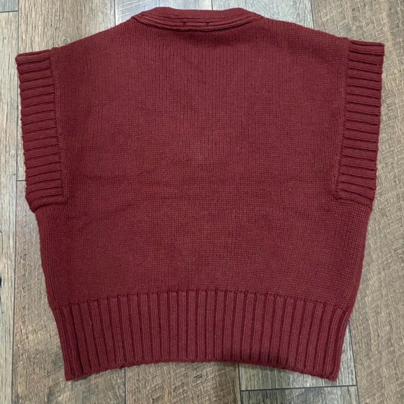 Darling Cable Knit V-Neck Sweater Vest in Rust Red - Picture 3 of 5